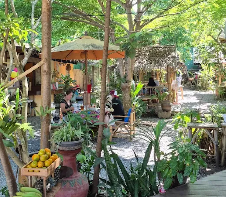 Gai's Cafe